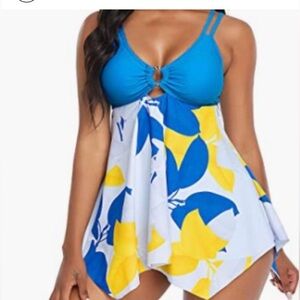 3X Sllrieh 2pc bathing suit w pretty swim dress & boy shorts. Adjustable straps.